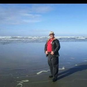 Meet your Posher, Dean